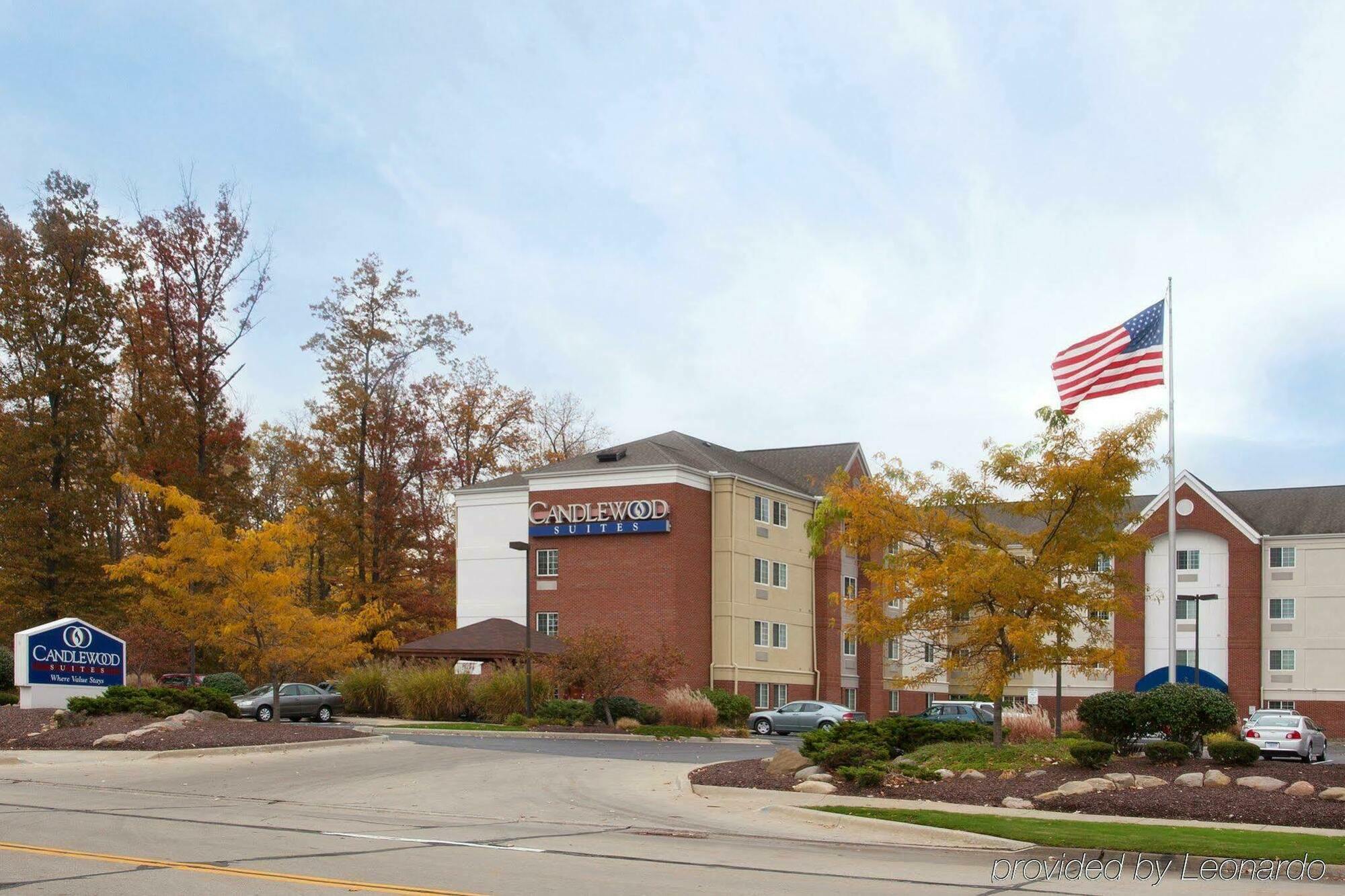 Hotel Sonesta Simply Suites Cleveland North Olmsted Airport, USA